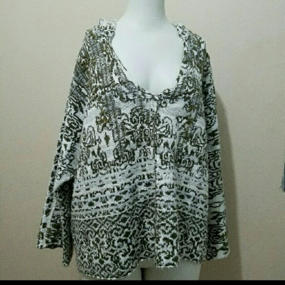 Free People size M oversized hooded wool sweater - Picture 4 of 4